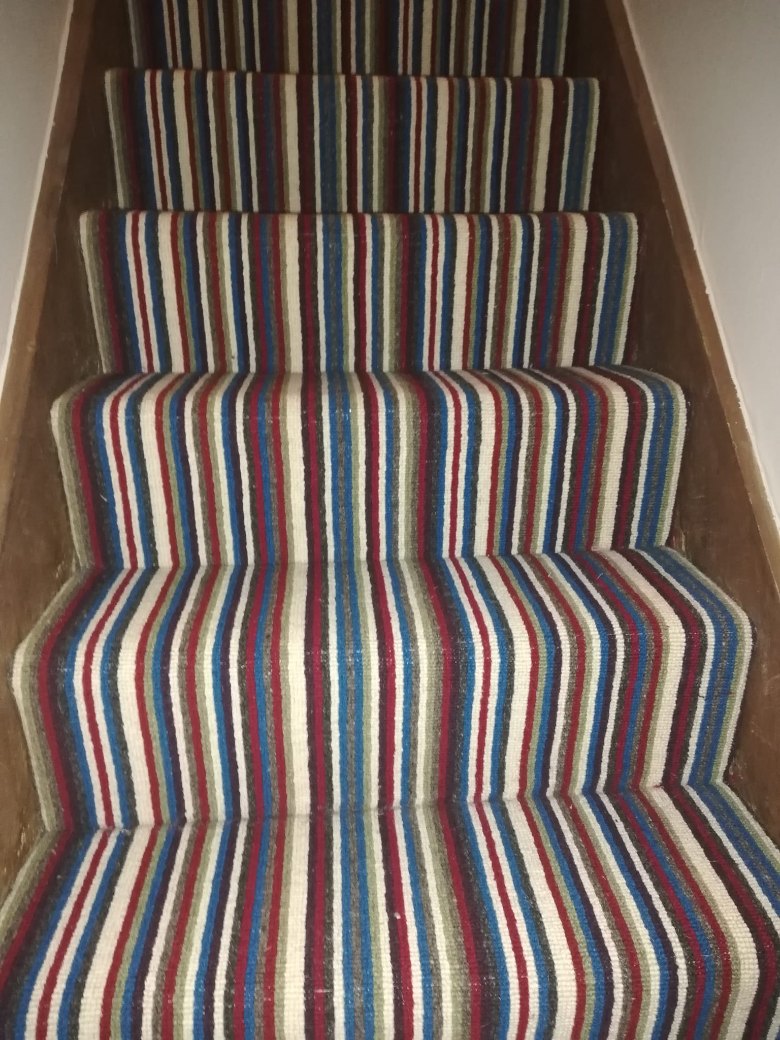 Stripe carpet Nottingham 