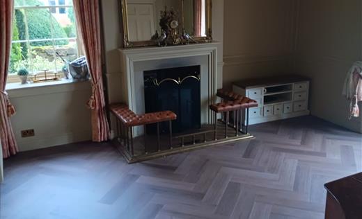 Moduleo Roots LVT - Herringbone Artistry