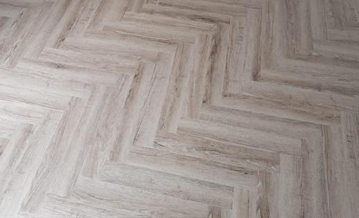 5 steps to install LVT flooring