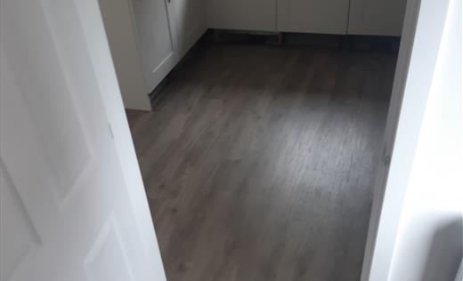 LVT Flooring | Carpet Style